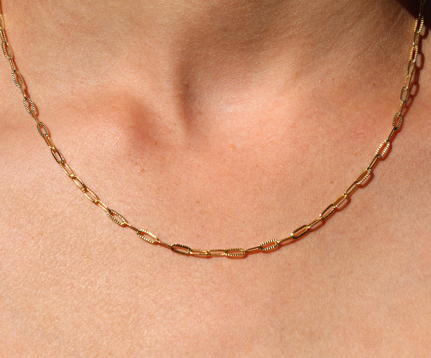 Embossed Link Chain